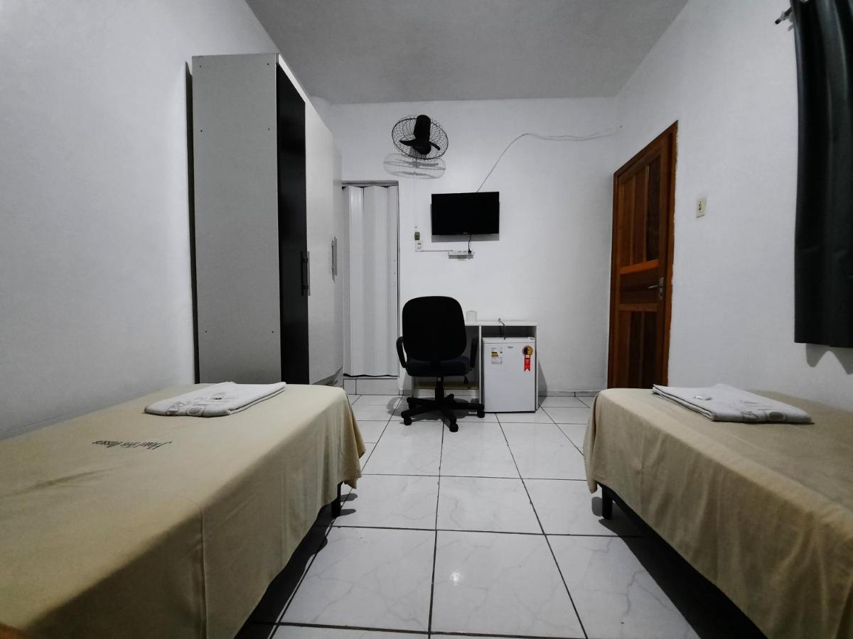 Hotel Tres Passos - Prox Ao Aeroporto E Rodoviaria بورتو أليغري المظهر الخارجي الصورة