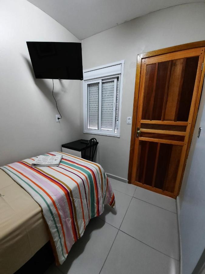 Hotel Tres Passos - Prox Ao Aeroporto E Rodoviaria بورتو أليغري المظهر الخارجي الصورة